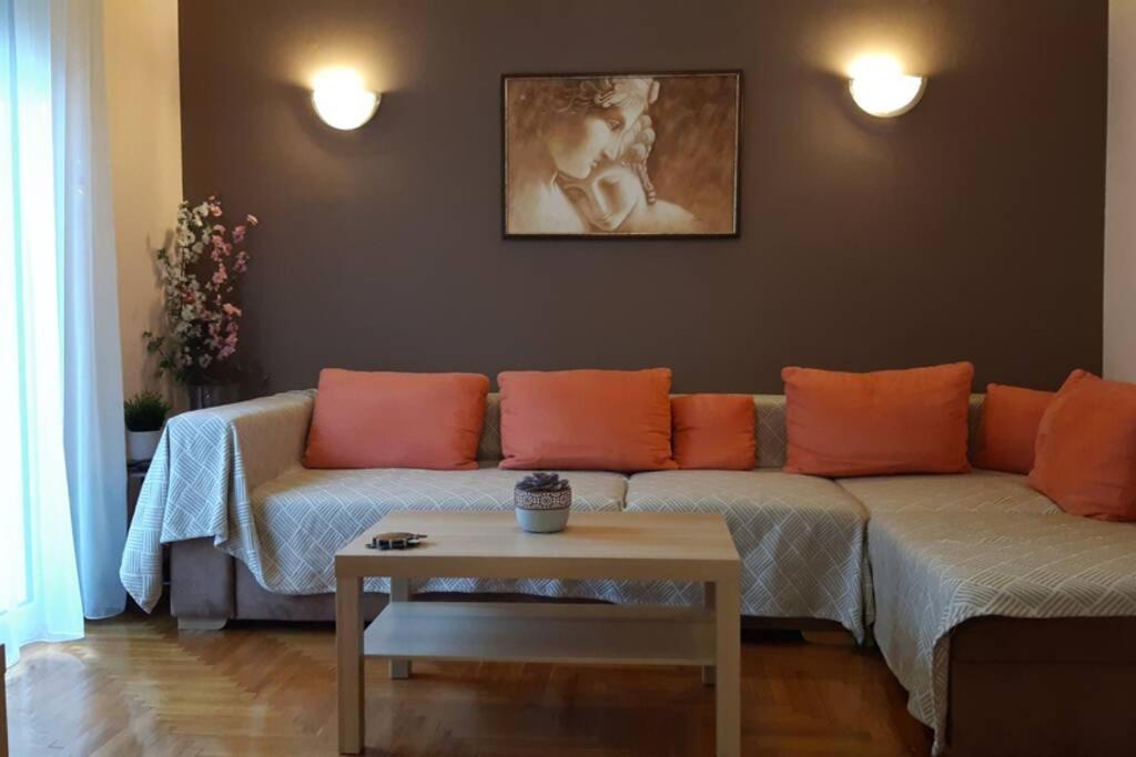 Georgia'S Cozy Apartment In Koukaki Athén Kültér fotó